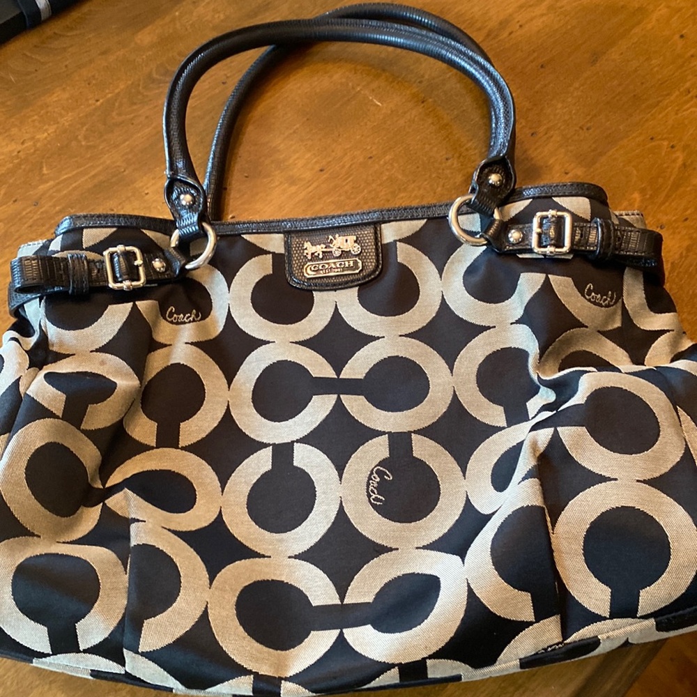 Very gently used Coach Bag